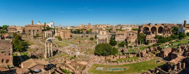 Roma, İtalya - 03 Ekim 2018: Roma, İtalya 'da Platine Hill ile Forum Romanum