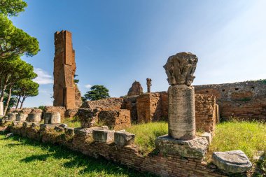 Roma, İtalya - 03 Ekim 2018: Roma, İtalya 'da Platine Hill ile Forum Romanum