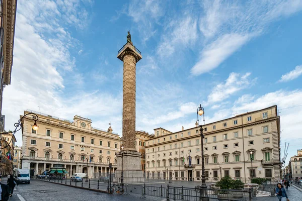 Coluna Mármore Marco Aurélio Praça Piazza Colonna Roma Itália — Fotografia de Stock