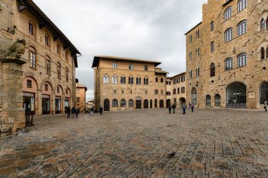 Volterra şehir merkezi Meydanı, ortaçağ Sarayı Palazzo Dei Priori Simgesel Yapı, Pisa devlet, Tuscany, İtalya, Avrupa
