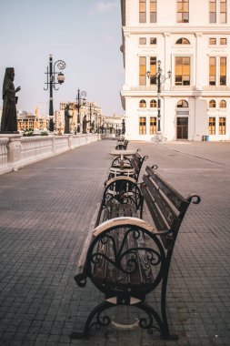 Üsküp, Kuzey Makedonya - 03.15.2020: Corona virüsü karantinası nedeniyle şehir merkezinde boş sokaklar