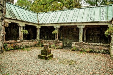 St Conan 's Kirk, İskoçya Kilisesi, İskoçya' nın Argyll ve Bute, Loch Awe bölgesinde yer almaktadır..