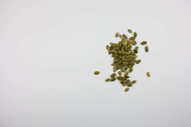 Kabak tohumlu beyaz arkaplan