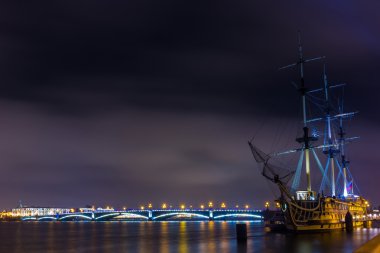 Alacakaranlık, St Petersburg, Rusya