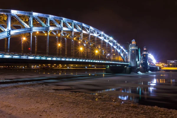 Bolsheokhtinsky bridge, Szentpétervár, Oroszország — Stock Fotó