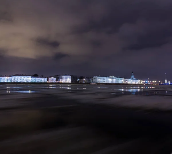 Argine Universitetskaya, San Pietroburgo, Russia — Foto Stock