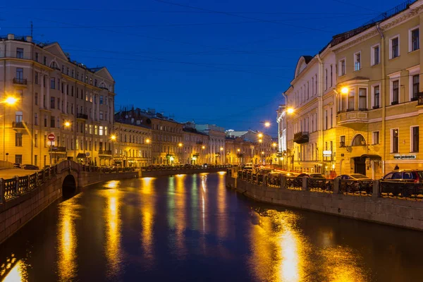 Crepúsculo San Petersburgo Rusia —  Fotos de Stock