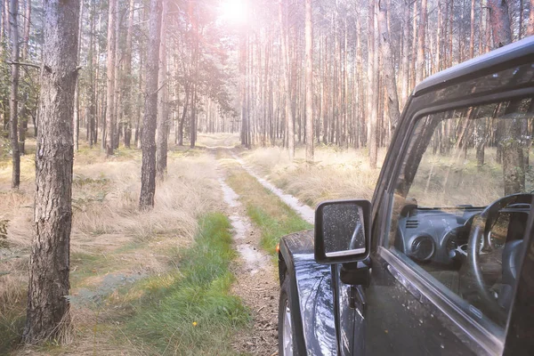 Передмісті Берлін Німеччина Європа Вересня 2013 Року Подорож Jeep Wrangler — стокове фото