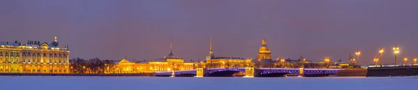日出在圣彼得堡 俄罗斯 圣彼得堡的黄昏 — 图库照片