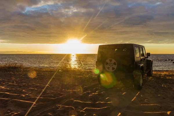 Jeep Wrangler jezdí na vodě — Stock fotografie