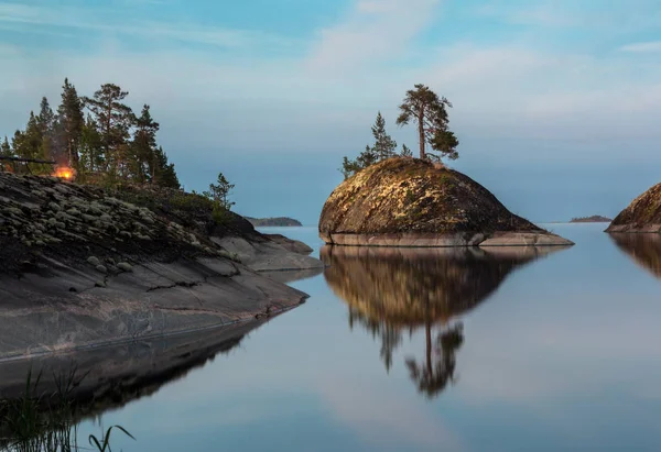 Ladoga Gölü üzerinde beyaz gece — Stok fotoğraf