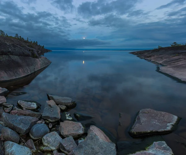 Белая ночь на Ладожском озере — стоковое фото