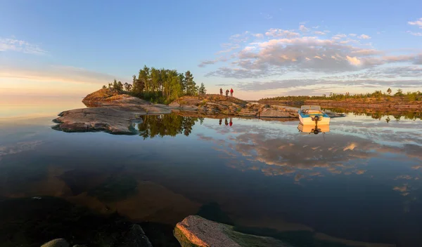 Brzy ráno na Ladožském jezeře — Stock fotografie