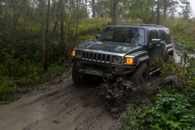 Hummer h3 off-road