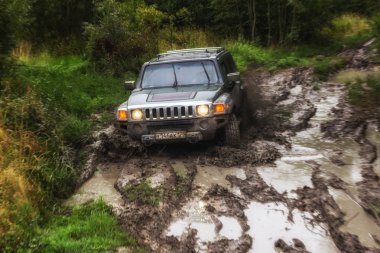 Hummer h3 off-road