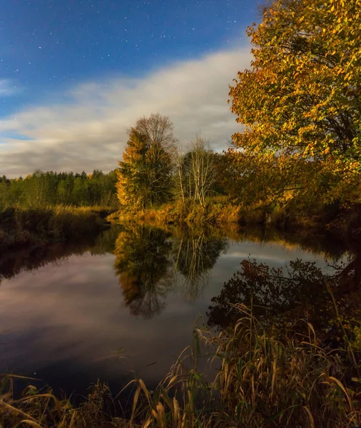 Őszi este az orosz falu — Stock Fotó