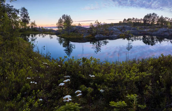 Crepúsculo Noturno Lago Ladoga Carélia Junho — Fotografia de Stock