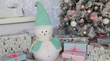 Yeni yıl iç dekorasyon. Yeni yıl. Noel ağacı