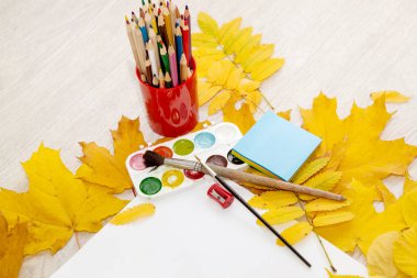 Sonbahar yaprakları yaratıcılık için öğeleri