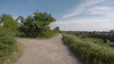 Rüzgâr zorlu bir yolda ilerliyor.