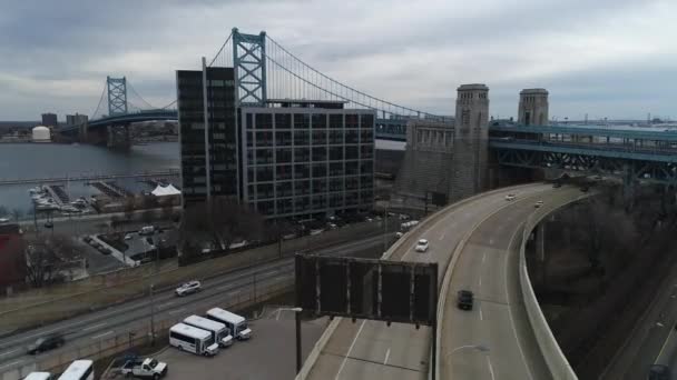 Антенна Бенджамина Франклина Мост Филадельфия Пенсильвания — стоковое видео