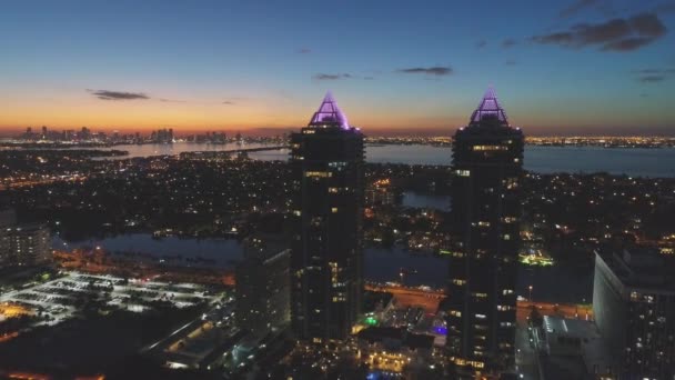 Antena Diamante Azul Verde Pôr Sol Praia Miami — Vídeo de Stock