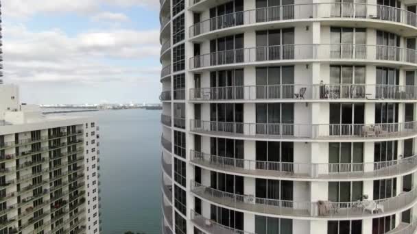 Antenne Von Luxus Eigentumswohnung Edgewater Innenstadt Miami Florida — Stockvideo