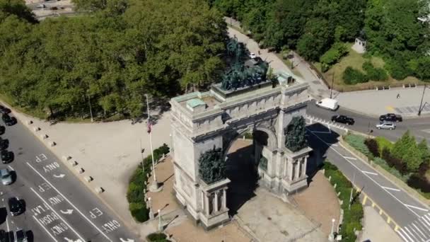 Antenn Soldater Och Sjömän Minnesmärke Båge Brooklyn — Stockvideo