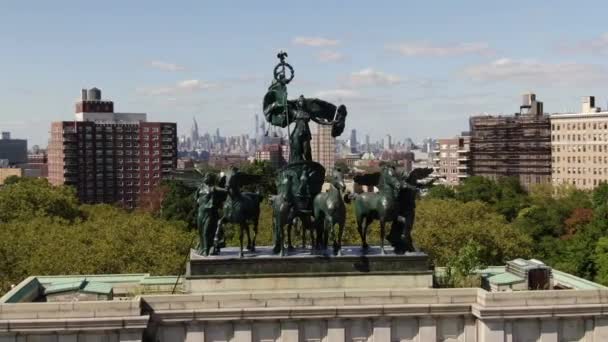 Aérea Soldados Marineros Monumento Arco Brooklyn — Vídeo de stock