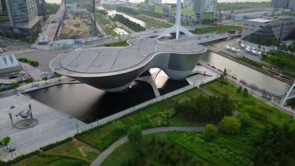 Anténa Tri Bowl Songdo Central Park Incheon South Korea — Stock video