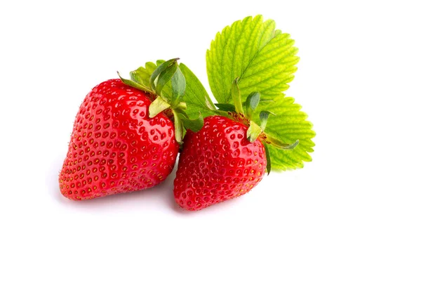 Ein Paar Erdbeeren Auf Weißem Isolierten Hintergrund — Stockfoto