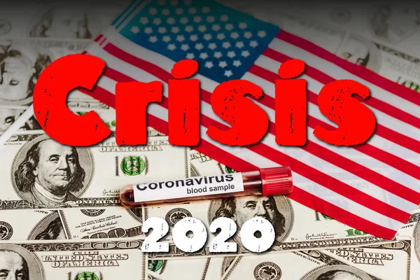 Drapeau américain et échantillon de sang de coronavirus sur les billets en dollars, illustration crise 2020 — Photo de stock
