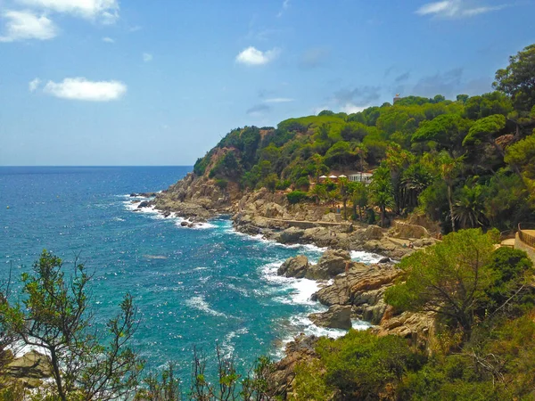 Felsen Mit Wasser Der Küste Von Lloret Mar Spanien — Stockfoto