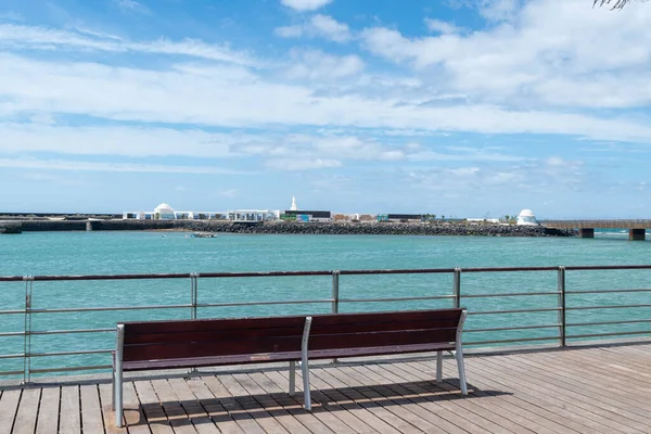 Panchina Fronte Mare Nel Centro Della Città Arrecife Lanzarote Isole — Foto Stock