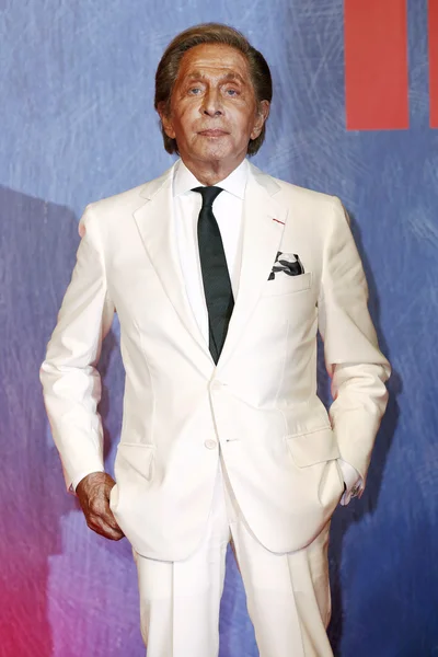 Valentino garavani beim 73. venezianischen filmfestival — Stockfoto