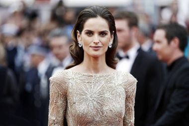 modeli Izabel goulart 