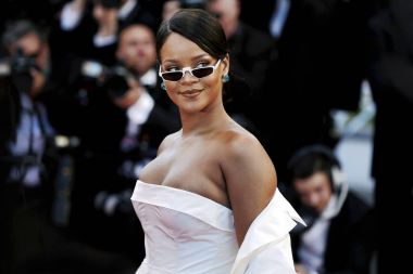 Şarkıcı Robyn Rihanna Fenty