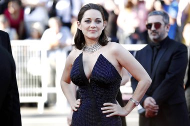 oyuncu marion cotillard