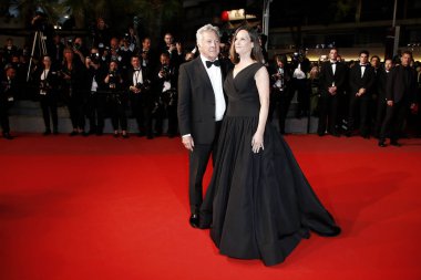 Dustin Hoffman, Lisa Gottsegen