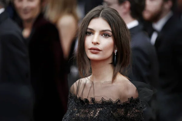 Modelo Emily Ratajkowski — Foto de Stock