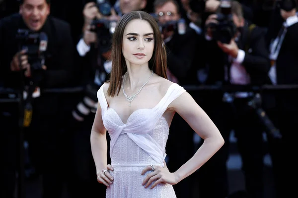 Skådespelerskan Lily Collins — Stockfoto