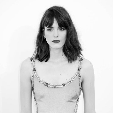 Aktris Stacy Martin