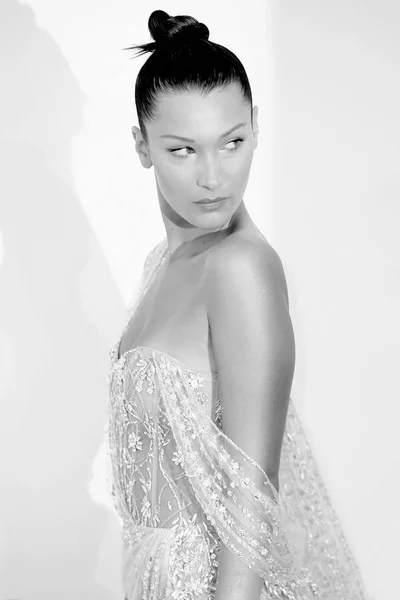 Modellen Bella Hadid — Stockfoto