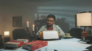 Yazıcı Retro Daktilo Üzerinde Noktalar Mekanik Klavye