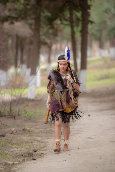 Native American Indian Woman Portrait Outdoors Portrait Shamanic Female Indian — Stock Photo, Image