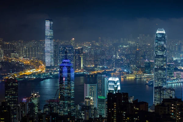 Victoria peak havadan görünümden gökdelenler Hong Kong ve n için — Stok fotoğraf