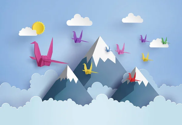 Origami tehty värikäs paperi lintu lentää sininen taivas — vektorikuva