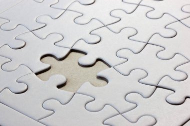 Eksik parçalı yakın plan beyaz yapboz - tam kare beyaz arkaplan