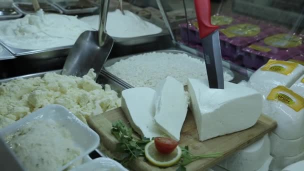 市面新鲜奶酪 — 图库视频影像