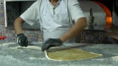 İnsanlar para kazanıyor.